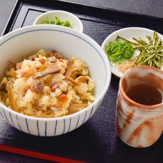 スープと食べる手作りかしわ飯