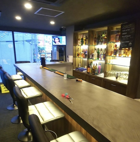 ダーツバー　　貸し切り可！！　宴会などでも是非ご利用ください！！