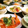 麻婆豆腐やエビチリなどリーズナブルなコースから、北京ダックやアワビなど高級食材を使用したコースまで
