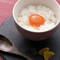 料理メニュー写真&nbsp;卵かけご飯/おにぎり(梅or鮭)/お茶漬け/(梅or鮭)