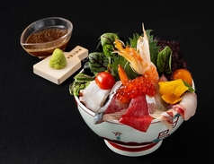 名物!糸島直送丼げん海サラダ