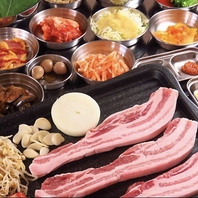 選べる味が楽しい韓国チキン・韓国ポテトもあります◎