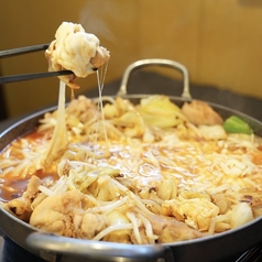 3時間制!単品飲み放題とチーズタッカルビ食べ飲み放題