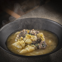 産地直送の鮮度を、驚きのひと皿に変えてご用意します。