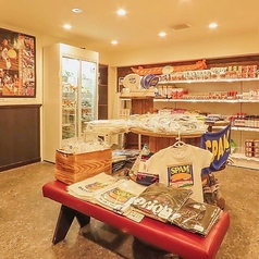 沖縄料理 喜納商店の雰囲気3