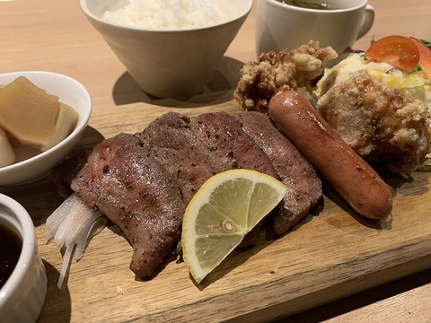 グリルキッチン きんねこ 東加古川 居酒屋 のランチ ホットペッパーグルメ