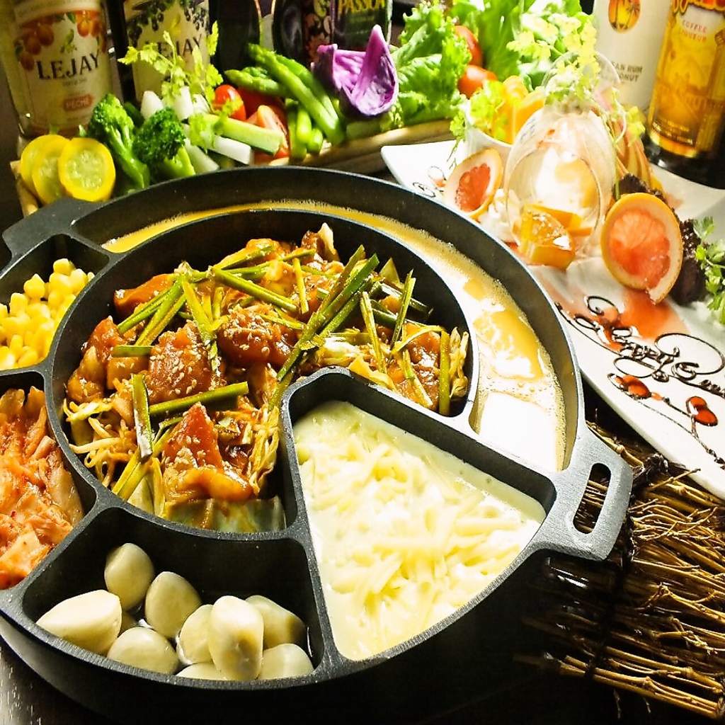 女子会コース大好評☆120分飲み放題付女子会コース『チーズフォンデュ』が大人気！男性も＋500円で可