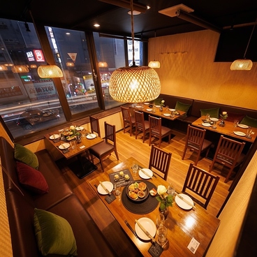 【個室×3時間食べ飲み放題】 個室肉バル居酒屋 ます屋 新宿店の雰囲気1