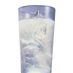 炭酸水(おかわり自由)