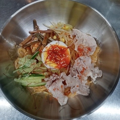 ビビン麺