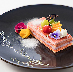  【帆立貝柱と黒毛和牛の鉄板焼ディナー】乾杯ドリンクとメッセージプレート付で、思い出に残る記念日を。の写真