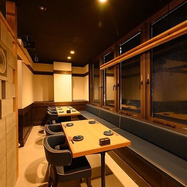 広島鉄板焼炭火焼 八黒の雰囲気1