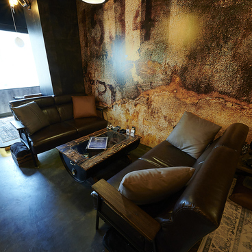 シーシャAJITO アジトの雰囲気1