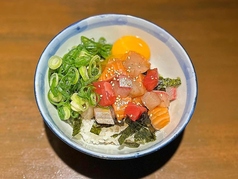 海鮮ユッケ丼