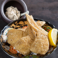 【どの年代の方にも好評◎手羽先からあげ】お食事としてはもちろん、お酒のお供にもぴったりです！の写真