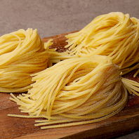 本格生パスタと自慢のソース