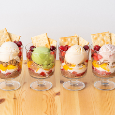 エムカフェオリジナル "グラススイーツ"