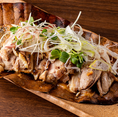 厳選鶏の朴葉焼きこく旨だれ