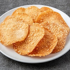 餃子の皮チップス