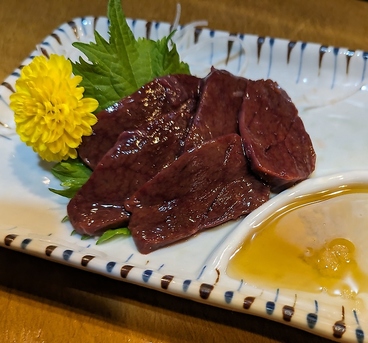 馬刺し 居酒屋のおすすめ料理1