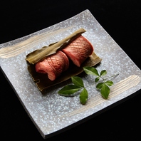 料理を五感で楽しむ。こだわりの素材は味も見た目も◎