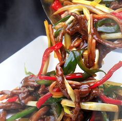 牛肉と筍、ピーマンの細切り炒め