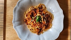 〆に最適！メリケンサカナのパスタ！魚介のボロネーゼをご用意！の写真