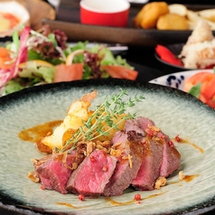 【(忘年会)完全貸切!機材使い放題♪肉メイン付3Hロングフルコース】一律6500円20名様~全10品