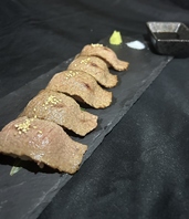 評判のオリジナルメニュー！