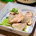 料理メニュー写真 【低温調理】阿波尾鶏の肝の葱ごま油