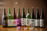 全国各地の地酒と上質な焼酎を自慢としております