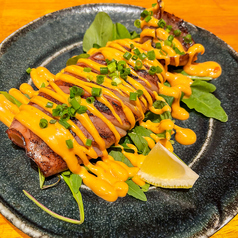 スルメイカの一本焼き　～ピリ辛マヨソースかけ～