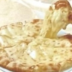チーズナン