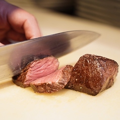 肉料理の美味しさを追求した贅沢なひとときを。