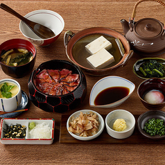  おすすめ和牛ひつまぶしと湯豆富御膳