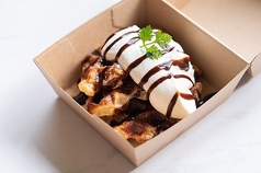 ホイップ＆チョコクロッフル