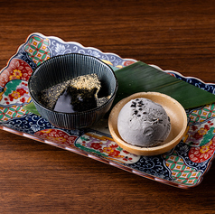 濃厚黒ゴマ豆腐アイス