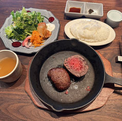 肉とワイン はねうし 六本松 肉と葡萄酒 跳牛のおすすめランチ1