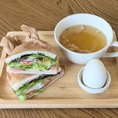 彩り野菜サンド