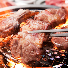 ”あみやき”で堪能する肉の美味しさ