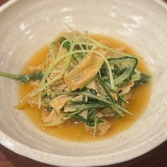 燻製湯葉と水菜の胡麻炊き