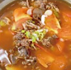 牛すじとトマト煮込み