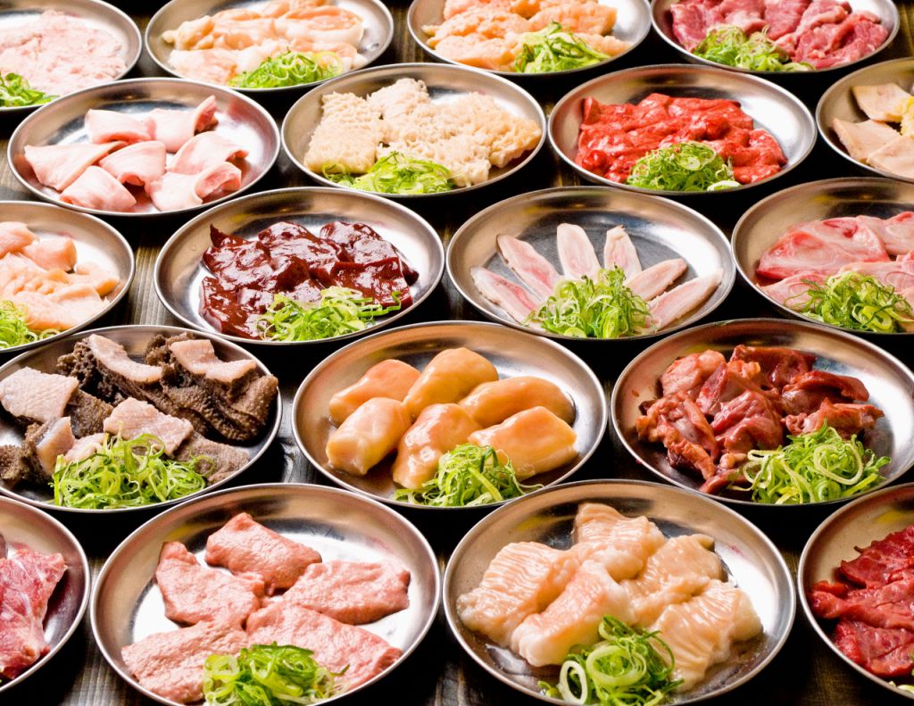 希少なホルモンがズラリ。今なら食べ放題でもホルモンが楽しめる♪