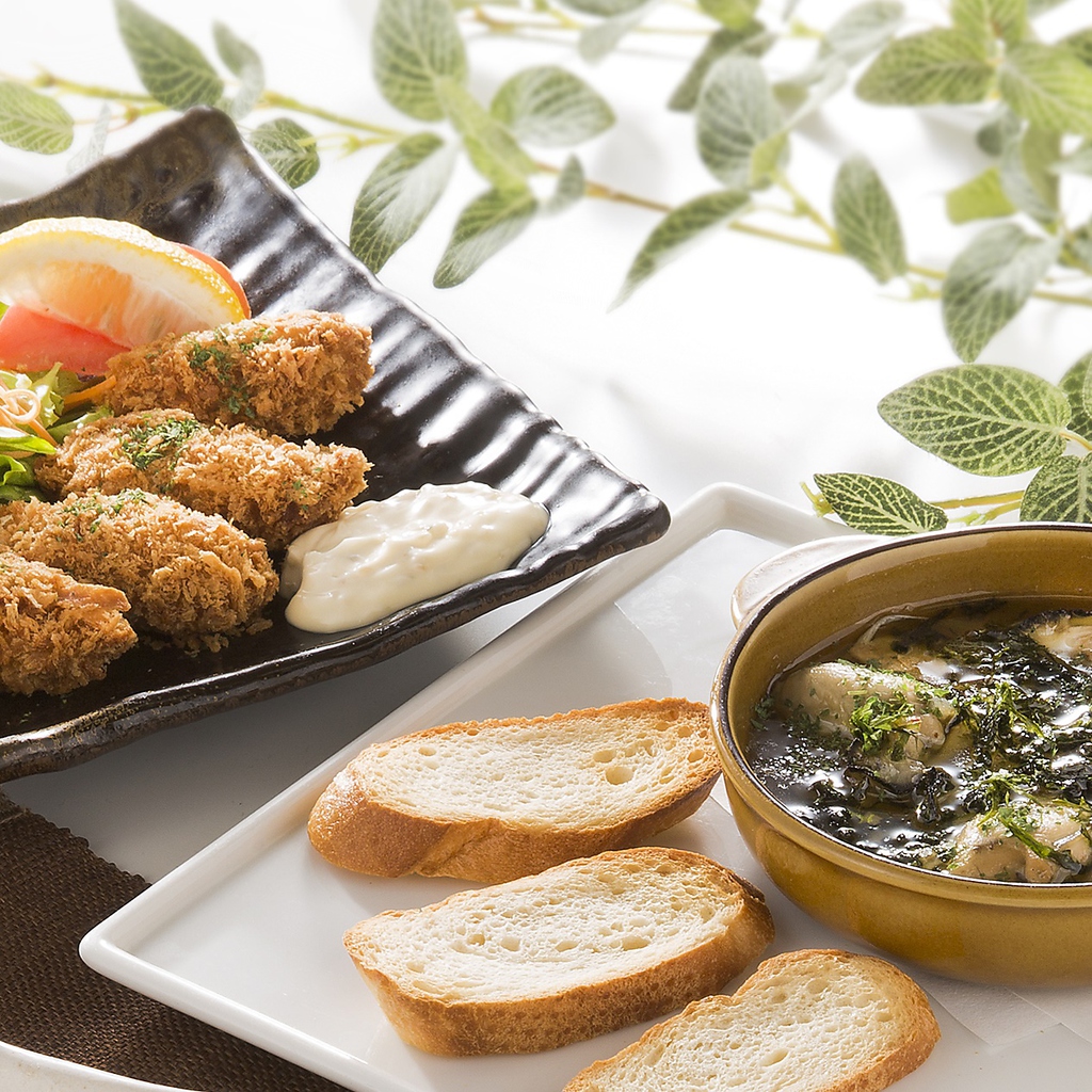 季節の旬素材を使用したメニューもございます。その時期ならではの味覚をご堪能ください。