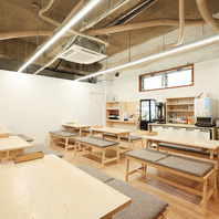 貸切宴会も承ります。人気のセルフ飲み放題可能