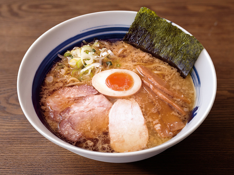 麺処直久 新橋店の写真