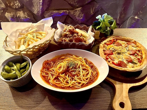 Bar Lounge CHILLAX Resort o[EW `bNX ][g