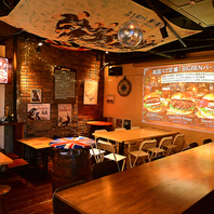 地下の隠れ家で、こだわり料理と本格ビールやカクテルを