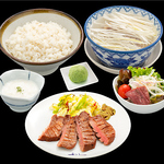 麦飯にはとろろ！牛たん＋とろろが味わえる『たんとろ定食』はランチは1628円(税込)夜は1815円(税込)