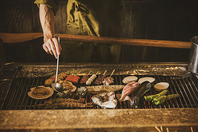 素材にこだわりアリ！99%が350円(税込385円)